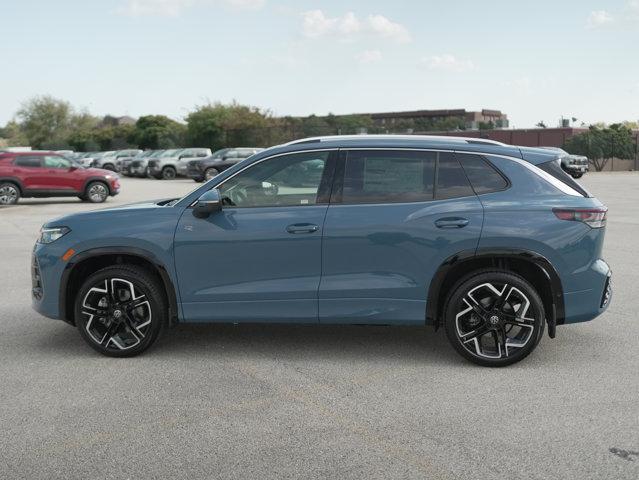 new 2025 Volkswagen Tiguan car, priced at $43,803