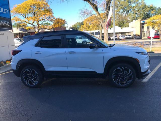 new 2025 Chevrolet TrailBlazer car, priced at $33,325