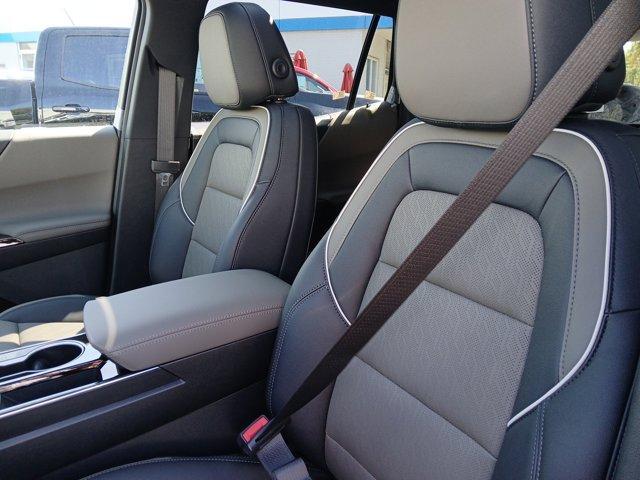 new 2026 Chevrolet Equinox car, priced at $35,015