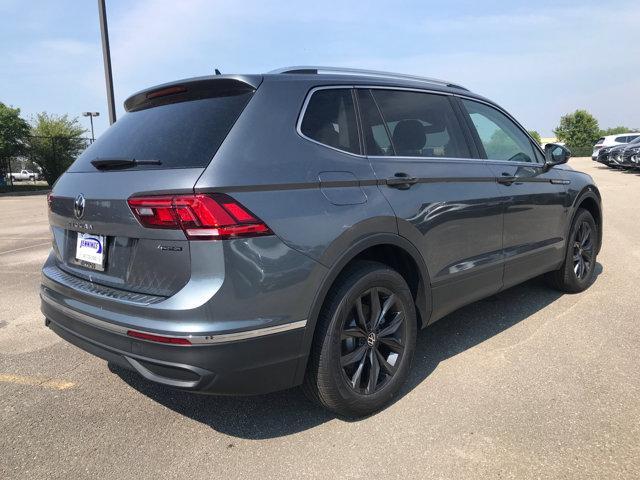 new 2024 Volkswagen Tiguan car, priced at $35,504