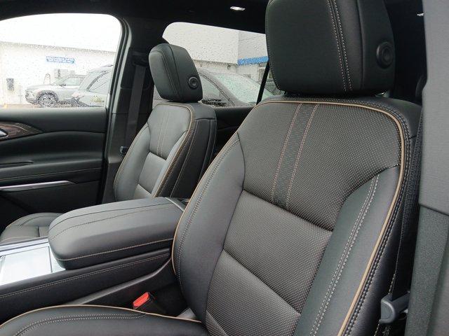 new 2025 Chevrolet Traverse car, priced at $59,160