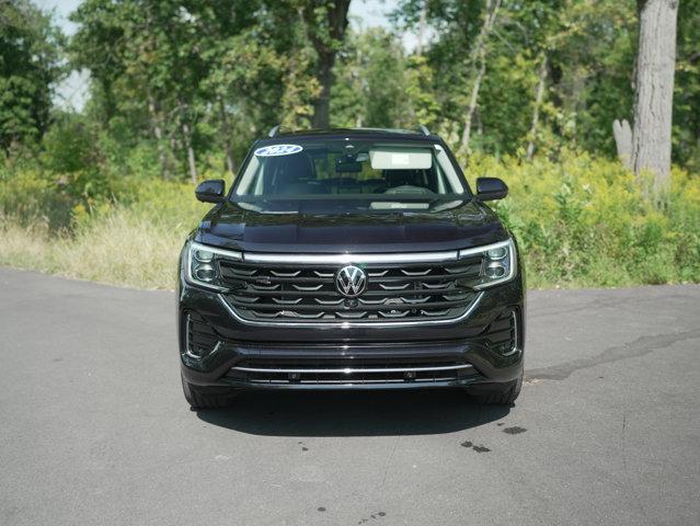used 2024 Volkswagen Atlas car, priced at $39,888