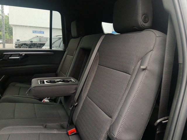 new 2025 Chevrolet Suburban car, priced at $67,195