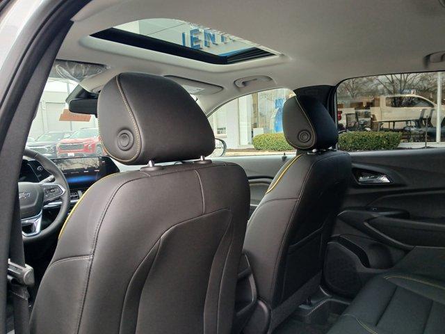 new 2025 Chevrolet Trax car, priced at $26,485