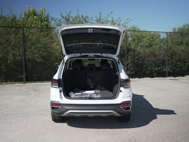 new 2025 Volkswagen Taos car, priced at $36,369