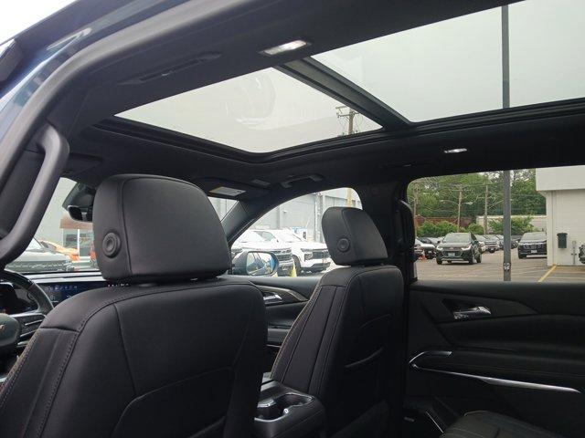 new 2025 Chevrolet Traverse car, priced at $59,160