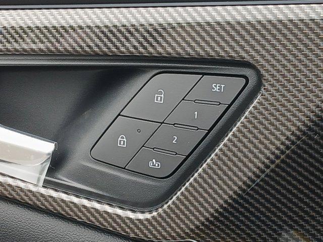 new 2025 Chevrolet Traverse car, priced at $59,160