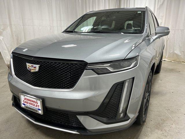 used 2023 Cadillac XT6 car, priced at $41,954