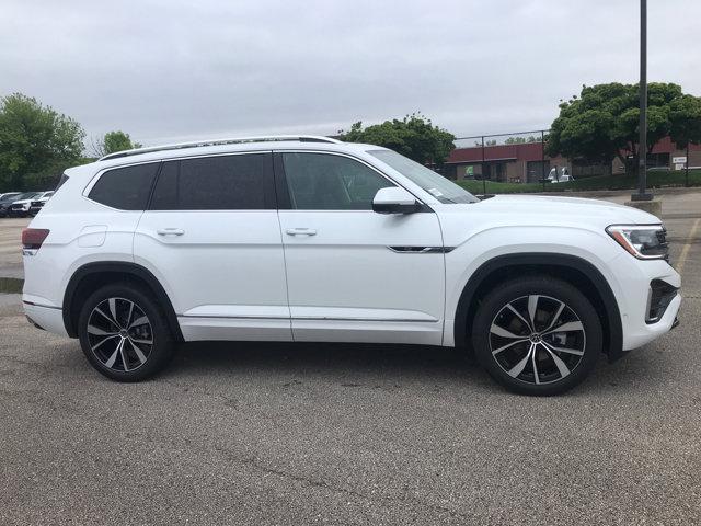 new 2024 Volkswagen Atlas car, priced at $53,797