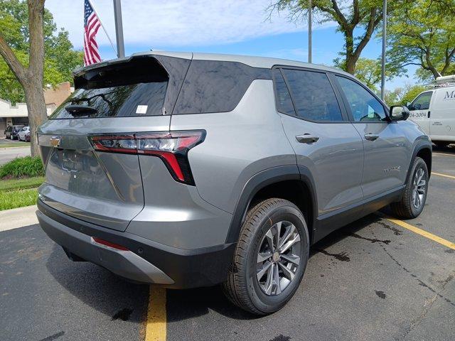 new 2026 Chevrolet Equinox car, priced at $33,990
