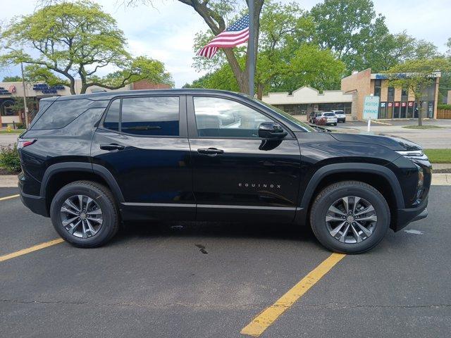 new 2026 Chevrolet Equinox car, priced at $33,990