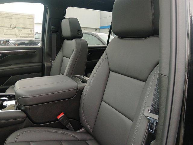 new 2025 Chevrolet Suburban car, priced at $83,980