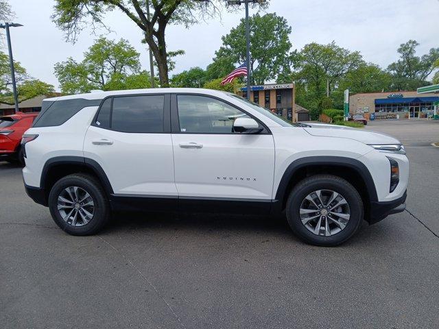 new 2026 Chevrolet Equinox car, priced at $31,990