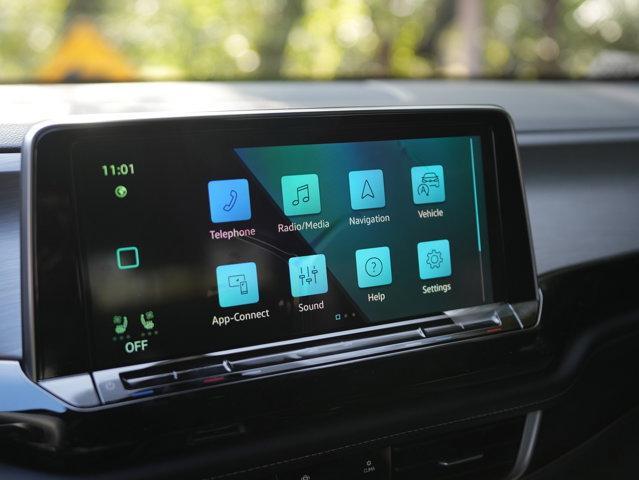 new 2026 Volkswagen Atlas Cross Sport car, priced at $41,268