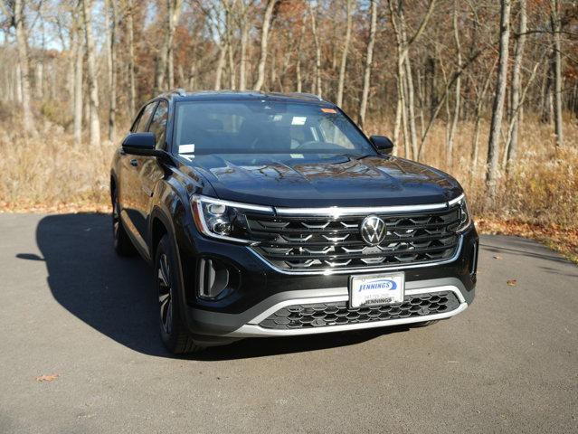 new 2026 Volkswagen Atlas Cross Sport car, priced at $41,268