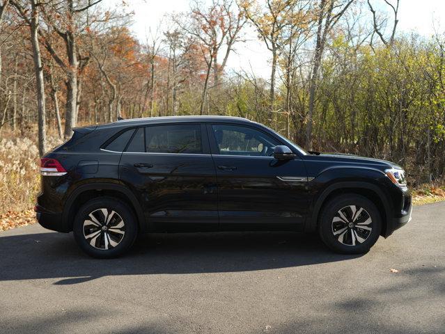new 2026 Volkswagen Atlas Cross Sport car, priced at $41,268