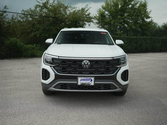 new 2025 Volkswagen Atlas Cross Sport car, priced at $39,654