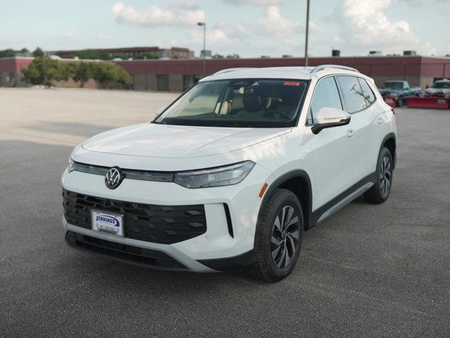 new 2025 Volkswagen Tiguan car, priced at $32,459