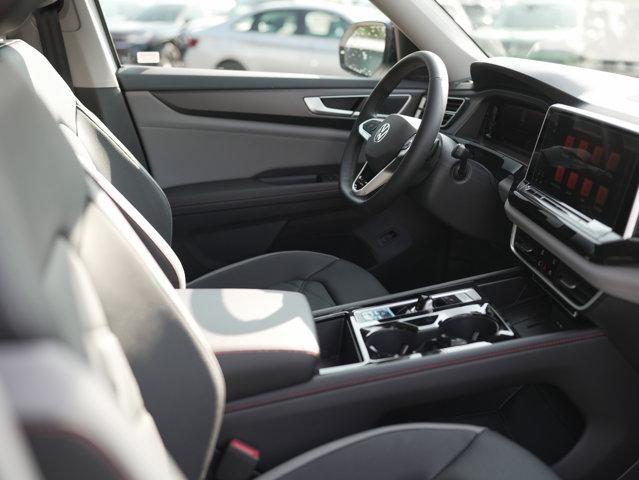 new 2025 Volkswagen Atlas car, priced at $45,577