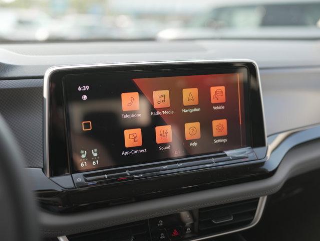 new 2025 Volkswagen Atlas car, priced at $45,577