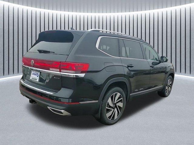 new 2025 Volkswagen Atlas car, priced at $49,824