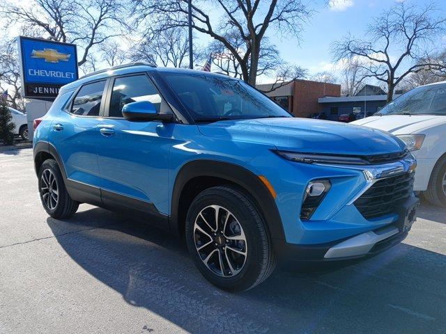 new 2025 Chevrolet TrailBlazer car, priced at $29,860