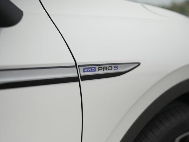 new 2025 Volkswagen ID.4 car, priced at $57,879