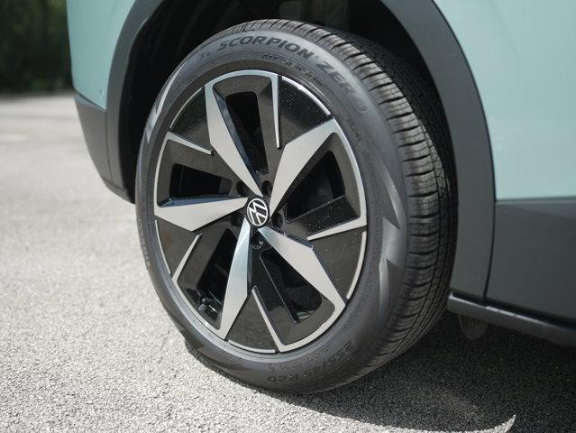 new 2025 Volkswagen ID.4 car, priced at $54,432