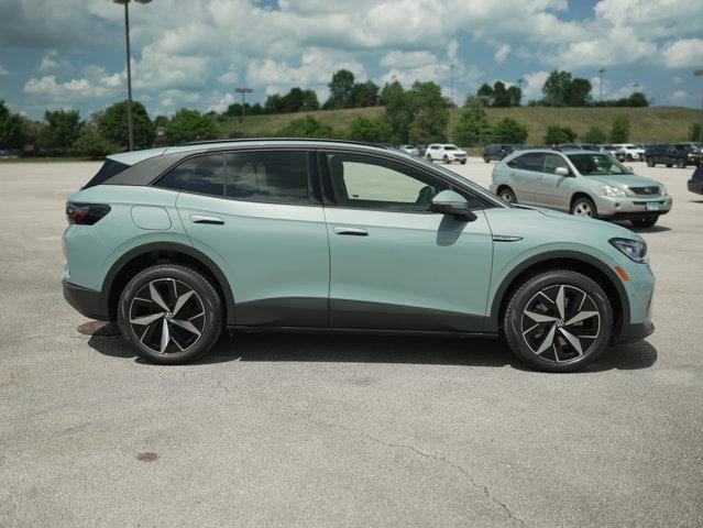new 2025 Volkswagen ID.4 car, priced at $54,432