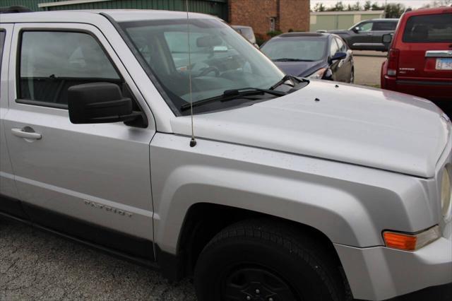 used 2011 Jeep Patriot car, priced at $5,200