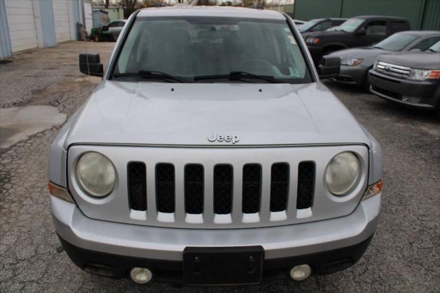 used 2011 Jeep Patriot car, priced at $5,200