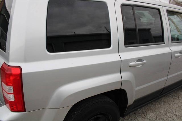 used 2011 Jeep Patriot car, priced at $5,200