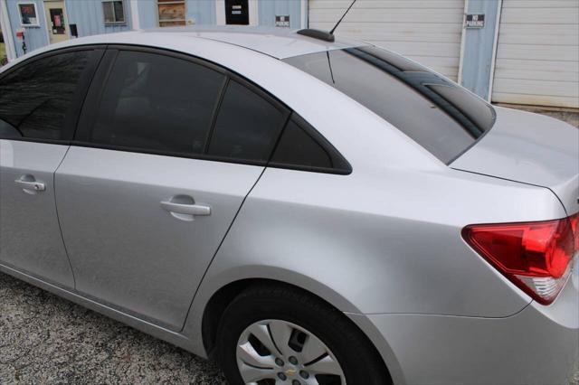 used 2015 Chevrolet Cruze car, priced at $4,800