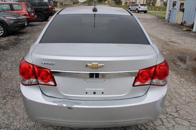 used 2015 Chevrolet Cruze car, priced at $4,800