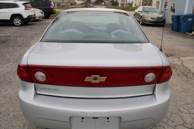 used 2004 Chevrolet Cavalier car, priced at $2,100