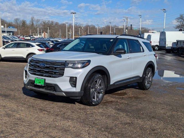new 2025 Ford Explorer car, priced at $44,808