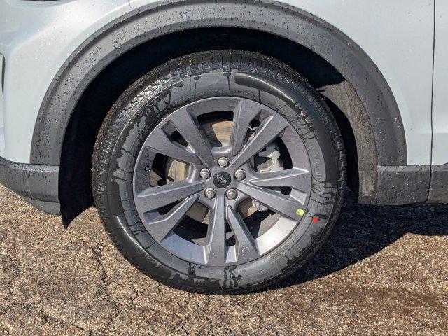 new 2025 Ford Explorer car, priced at $44,808