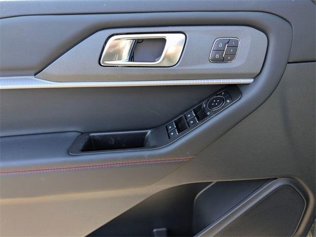 new 2025 Ford Explorer car, priced at $47,452