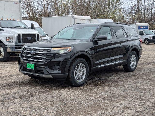 new 2025 Ford Explorer car, priced at $38,957