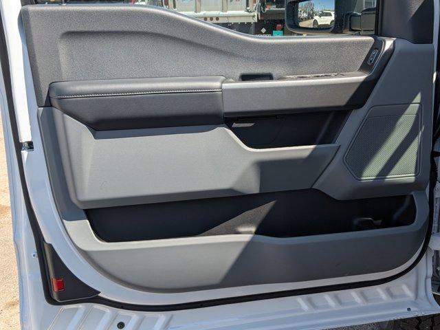 new 2025 Ford F-350 car, priced at $57,667