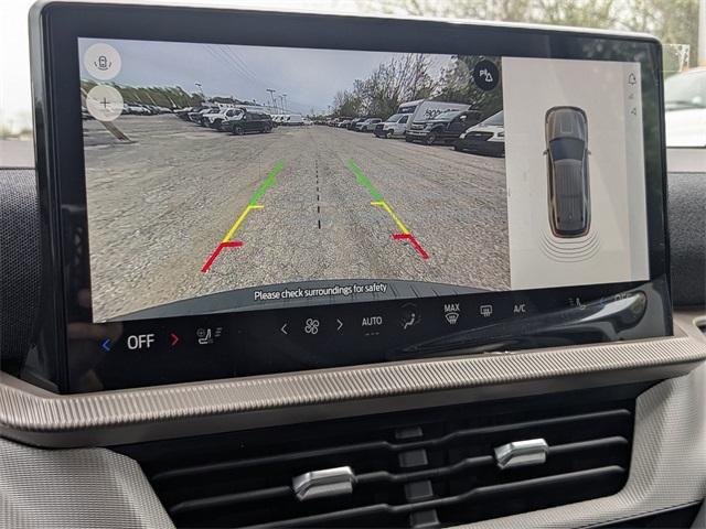 new 2025 Ford Explorer car, priced at $45,131