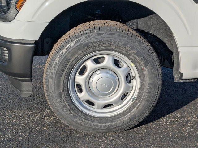 new 2024 Ford F-150 car, priced at $38,379