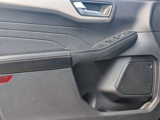 used 2022 Ford Escape car, priced at $23,731