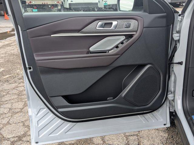 new 2025 Ford Explorer car, priced at $51,503