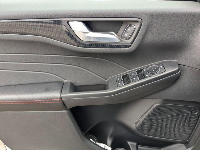 new 2025 Ford Escape car, priced at $27,475