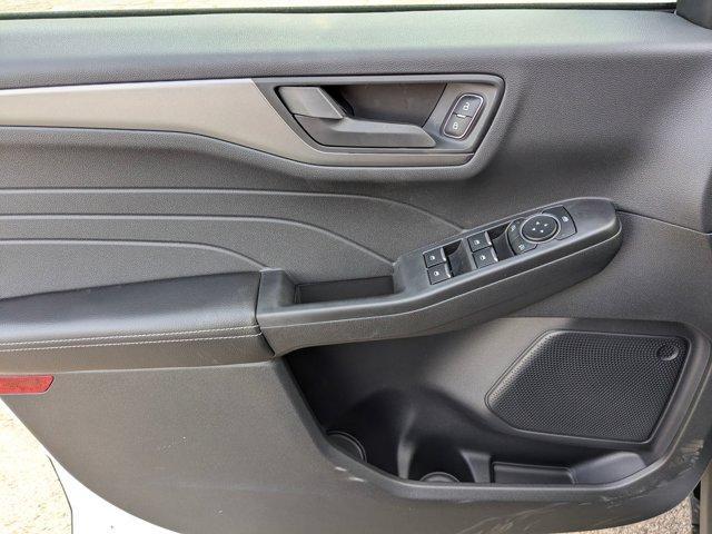 new 2025 Ford Escape car, priced at $28,027