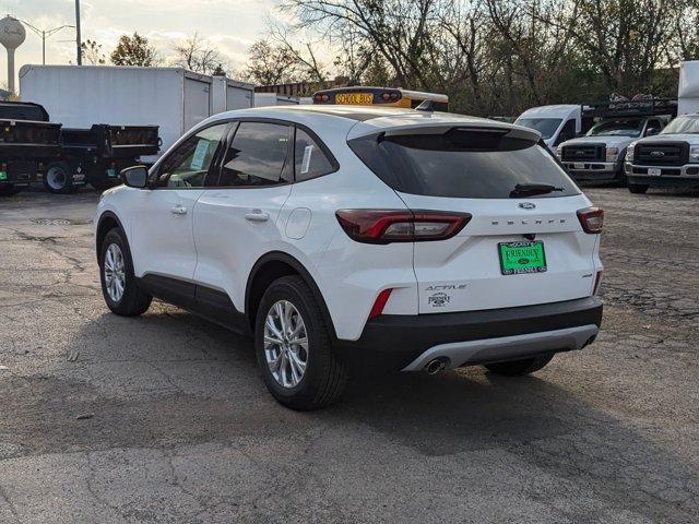 new 2025 Ford Escape car, priced at $28,027