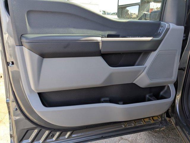 new 2025 Ford F-250 car, priced at $64,870