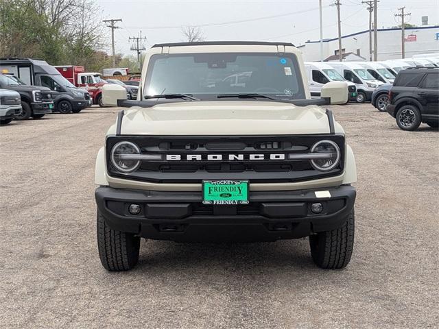 new 2025 Ford Bronco car, priced at $47,535