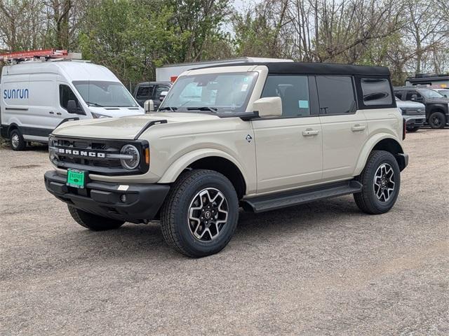 new 2025 Ford Bronco car, priced at $47,535